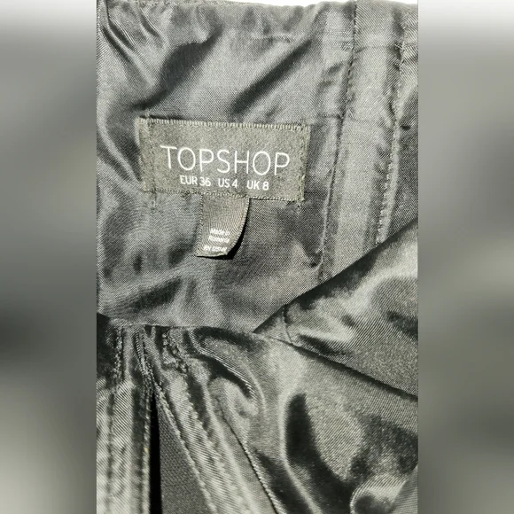 Topshop Jumpsuit 4 Black Strapless Boned V Neck Pleated Waist Zip Back Classic - Picture 3 of 4